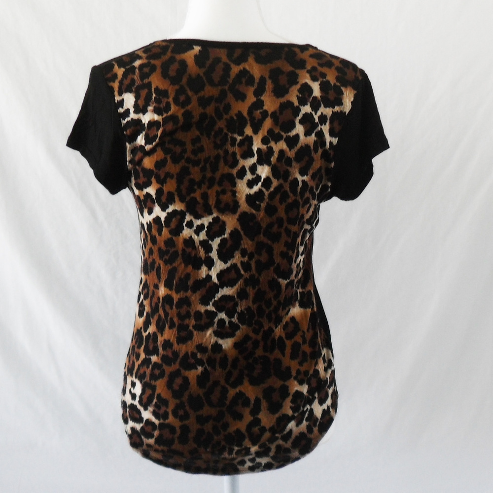 💚 Heart & Hips Cheetah T-Shirt - Picture 4 of 4